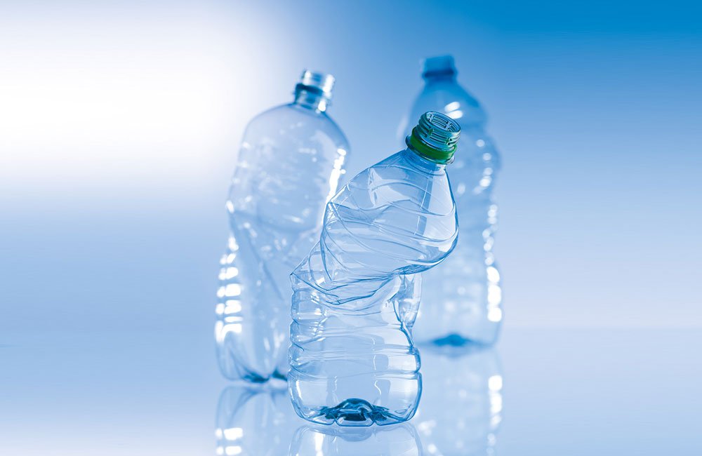 Why Do Plastic Water Bottles Have Lines पानी की बोतलों पर लाइन