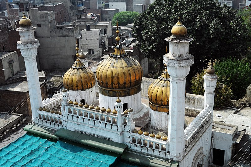 sunehri masjid delhi