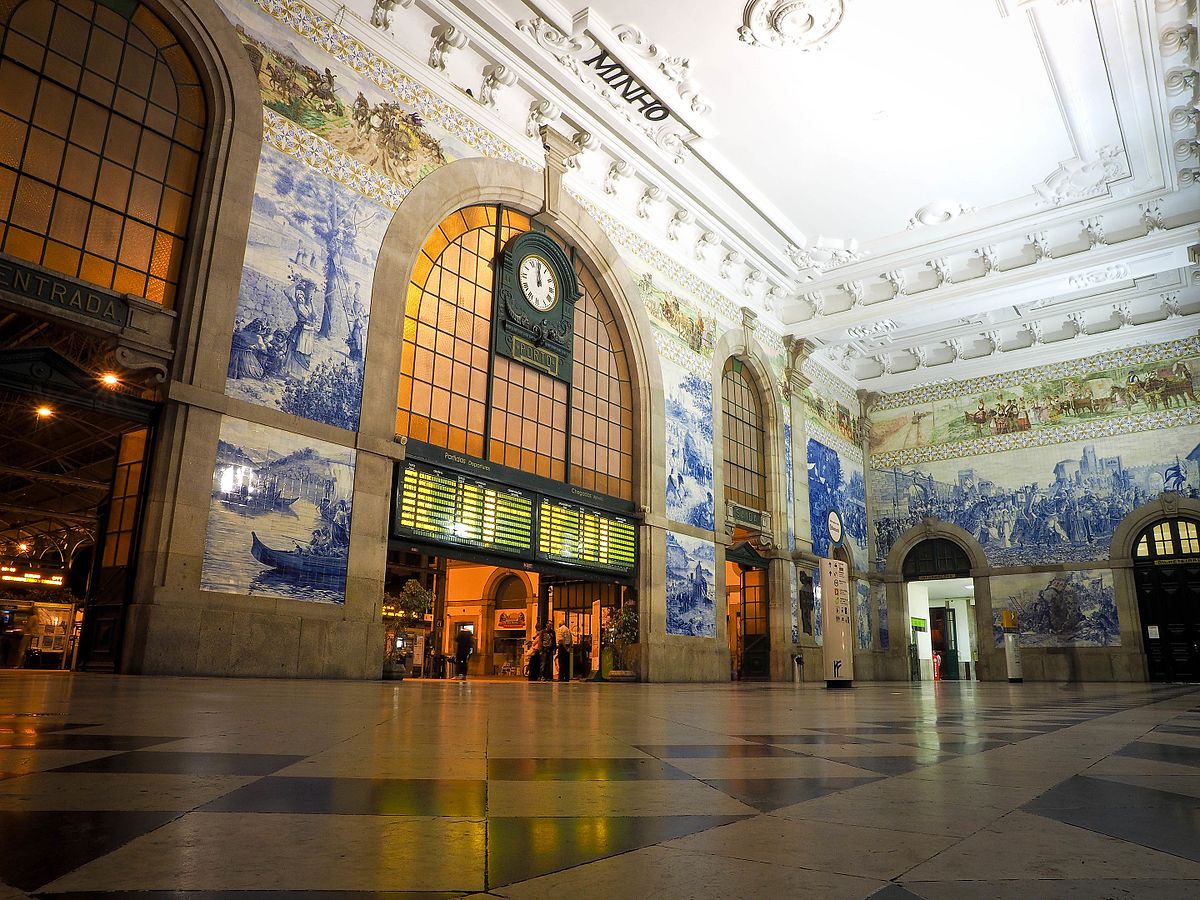 São Bento Station