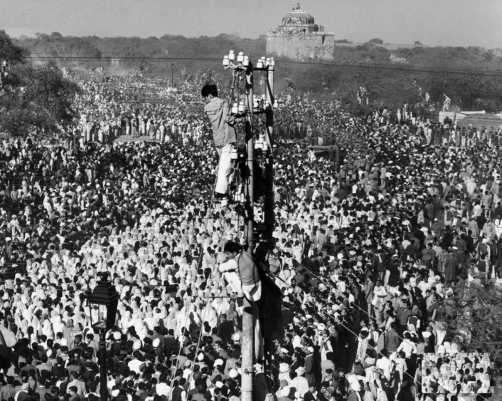 last rites of Gandhiji's funeral