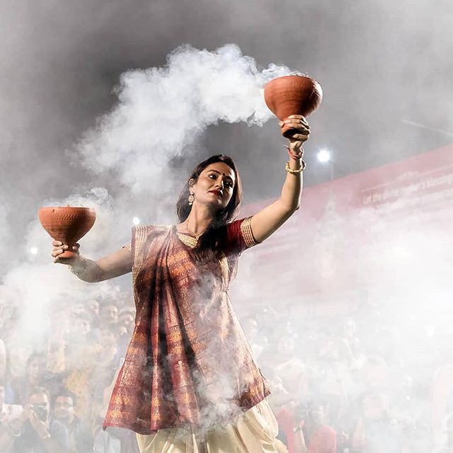 Bengal's Dhunuchi Naach Pictures