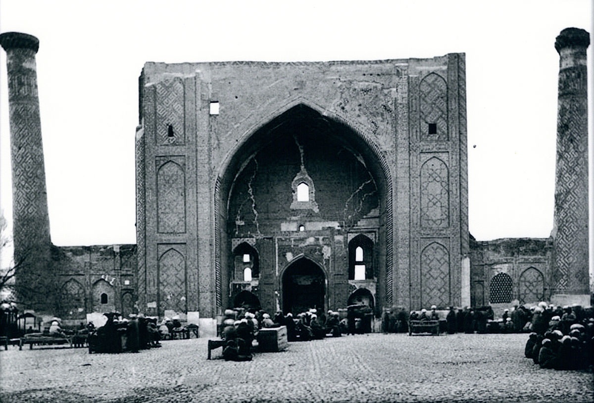 Ulugh Beg Madra