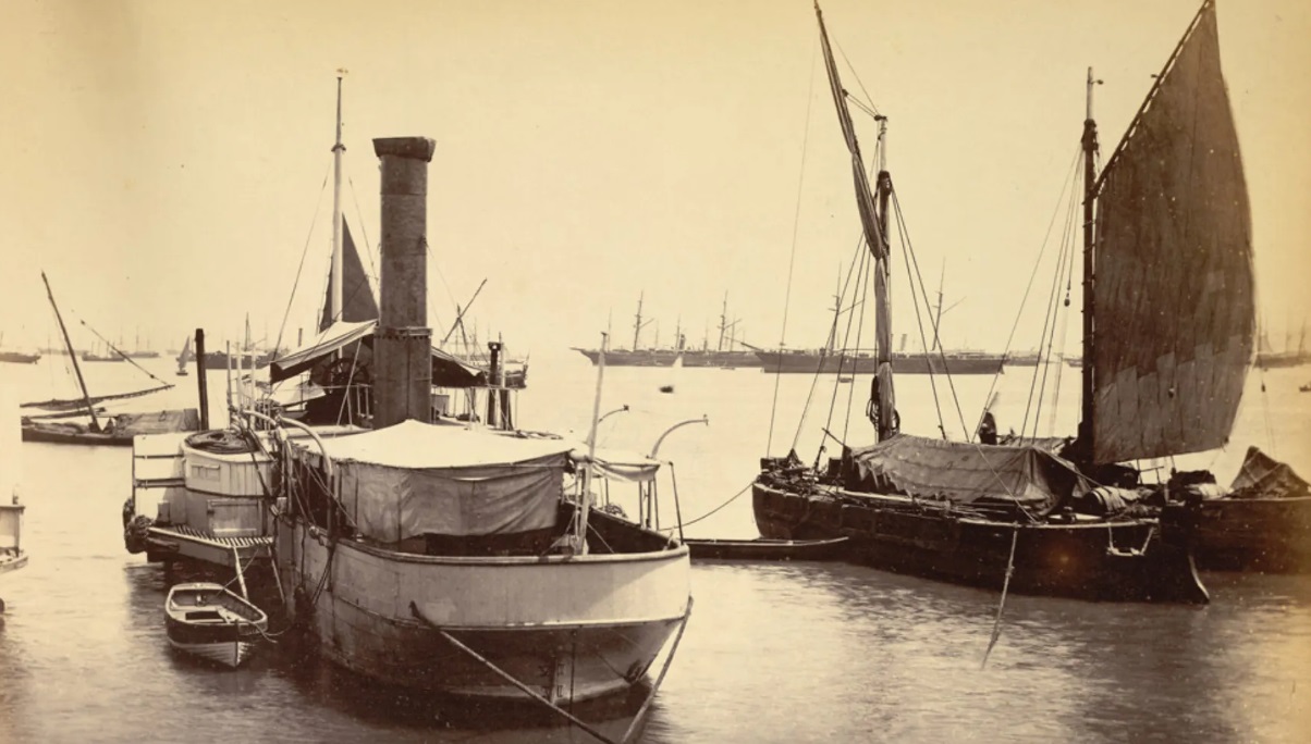 Mumbai harbor