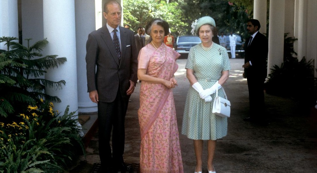 Former Queen Alizabeth Second with Indira gandhi