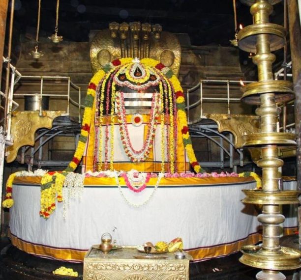 brihadeeswarar temple thanjavur tamil nadu