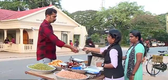 Kerala Class 12 student sells peanuts after school