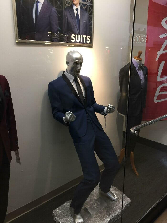 Hilarious Mannequins