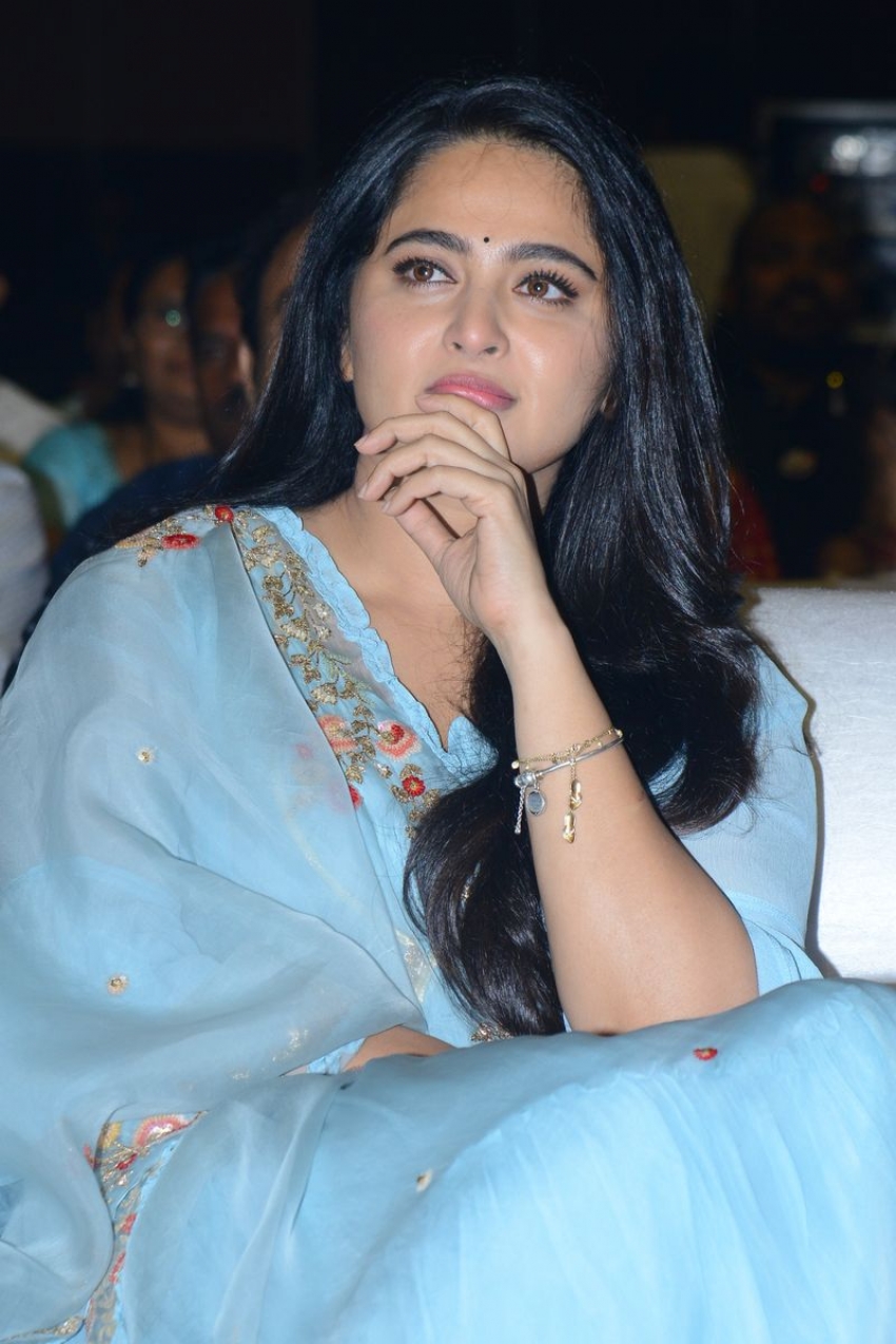 anushka shetty