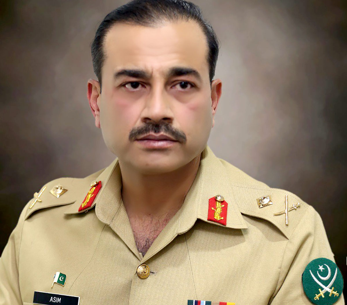 Who is Lieutenant General Asim Munir