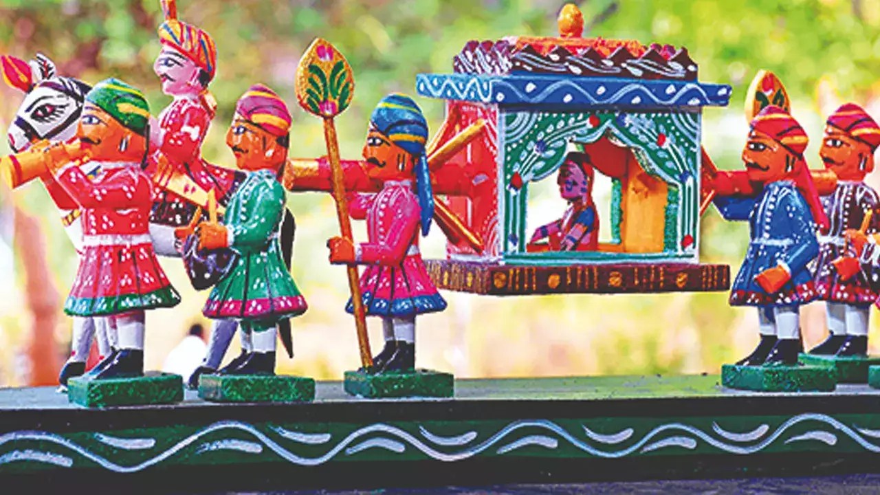 Kondapalli Toys History and Making in Hindi
