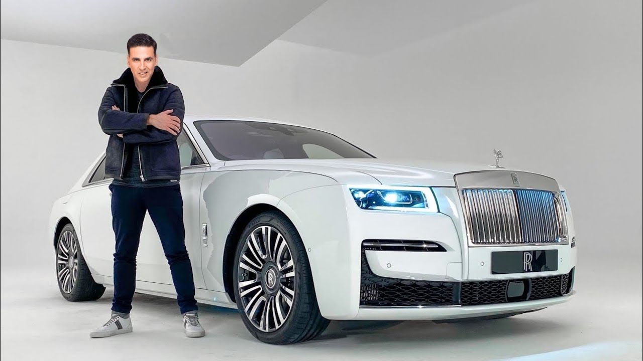 Akshay Kumar- Rolls Royce Phantom