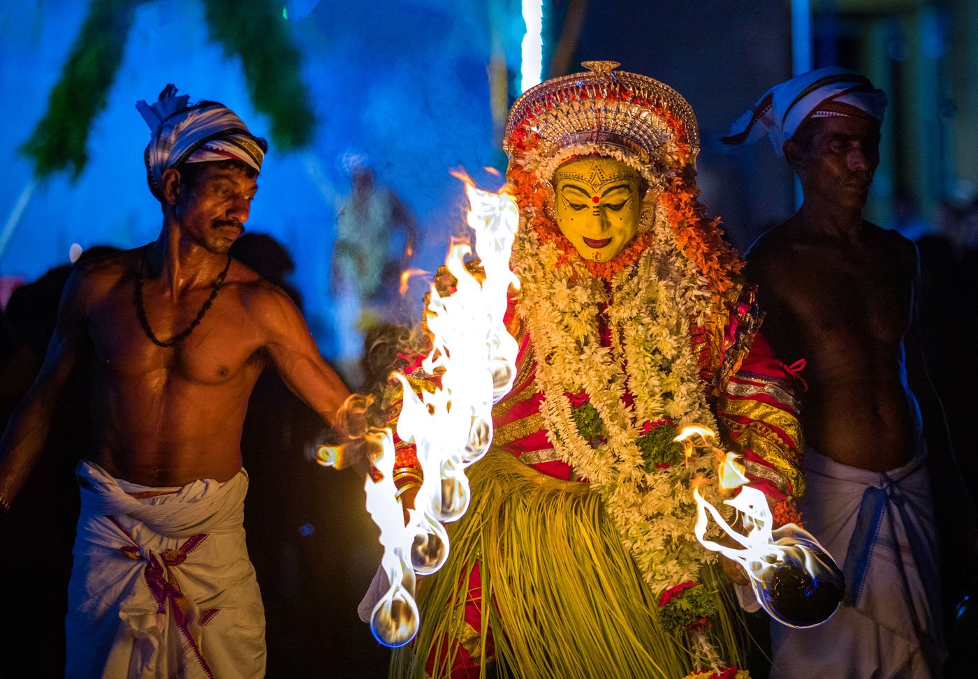 Kantara Bhoota Kola Ritual in Hindi