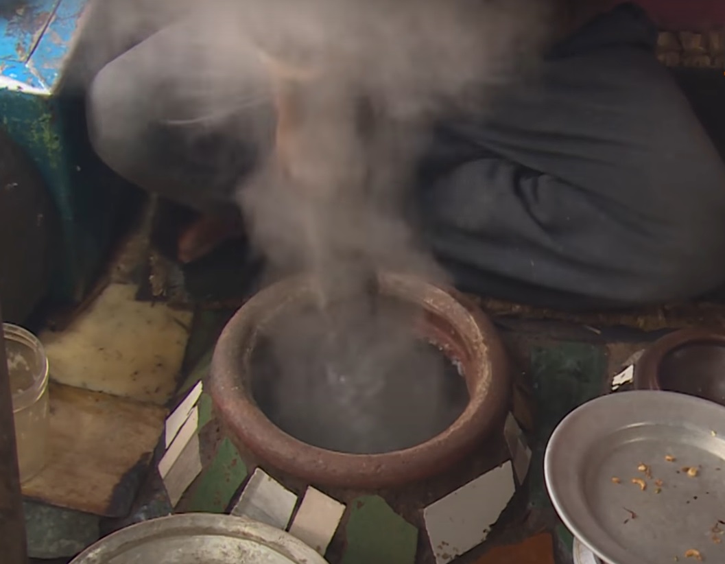 Winter Kashmiri Dish Harissa in Hindi