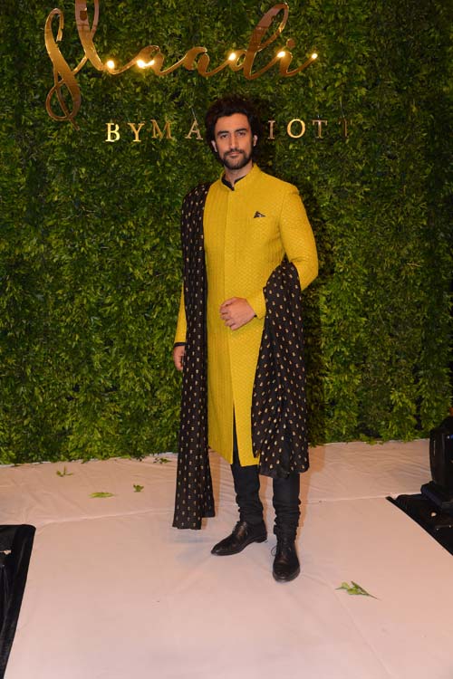 Kunal Kapoor Sherwani