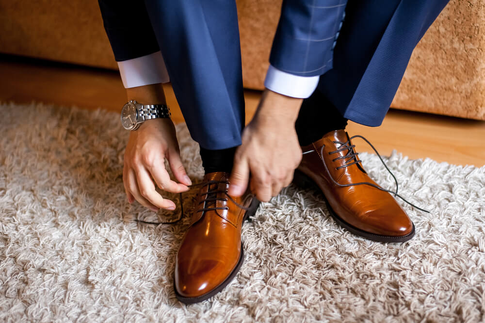 shoes groom