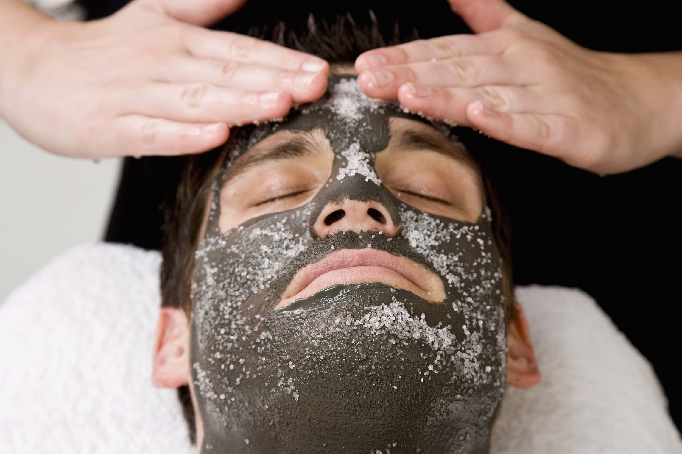 exfoliating your face mens