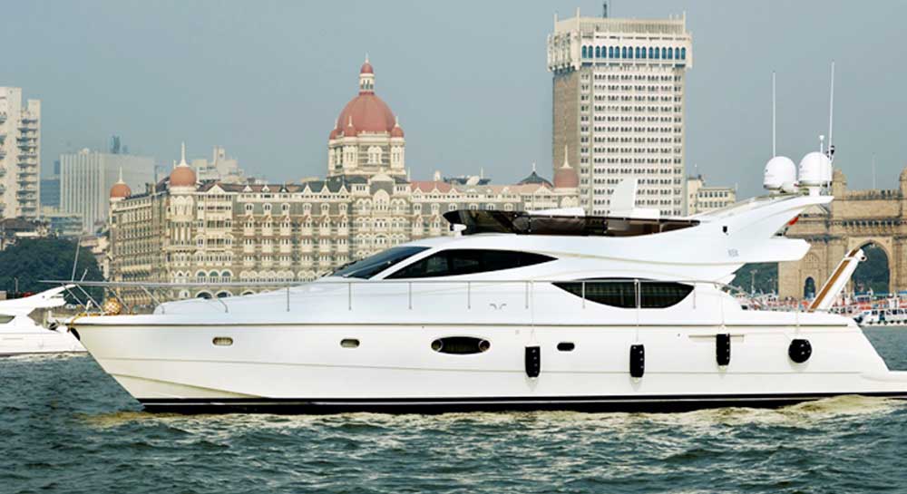 private yacht ride in mumbai