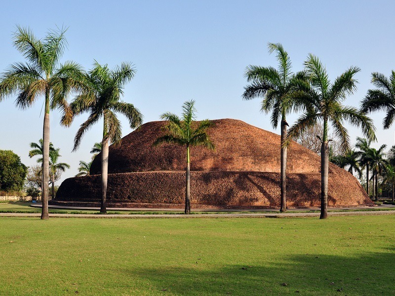 Ramadhan Stupa