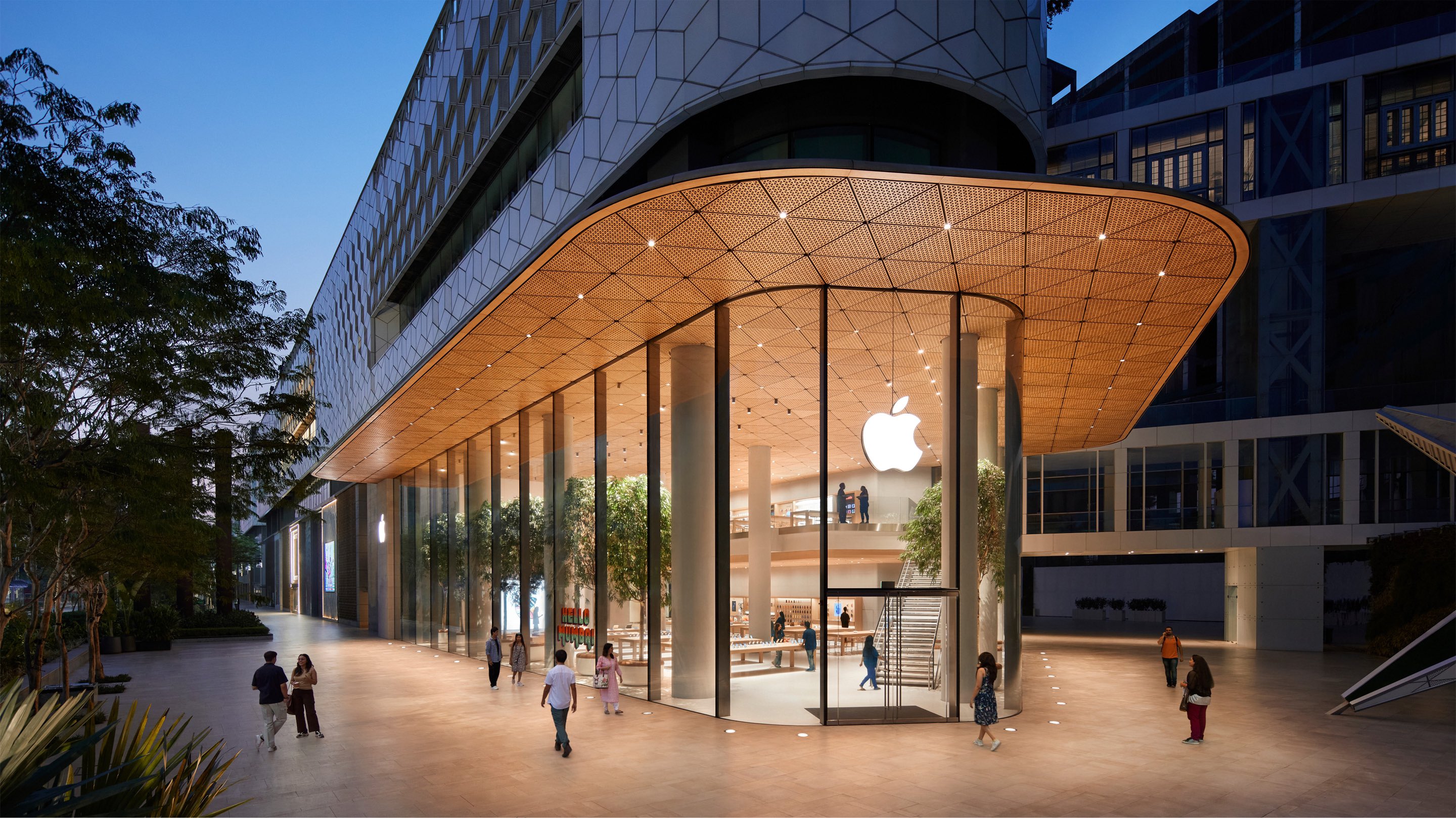 Apple BKC Store Features