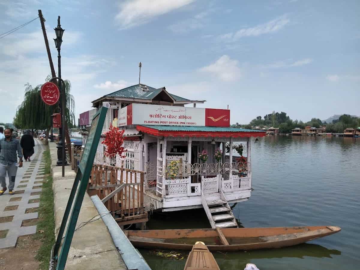 Floating Post Office