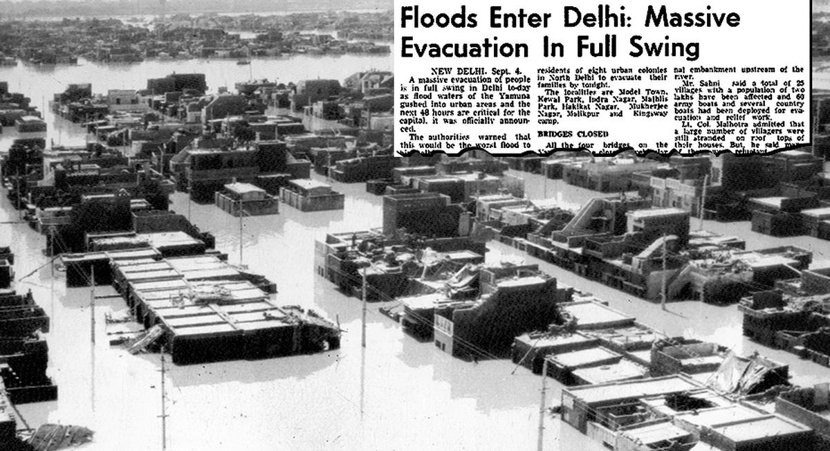 flood in delhi 1978