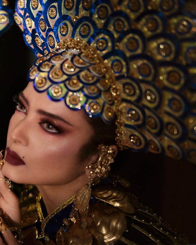 Bollywood Actress Rekha Vogue Arabia