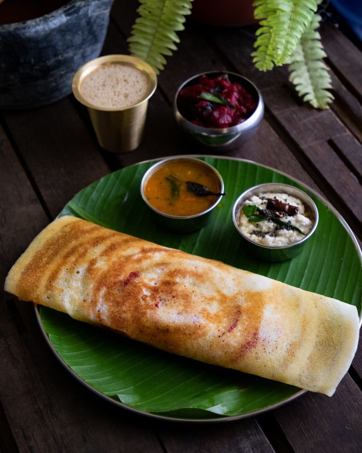 Masala dosa and coffee