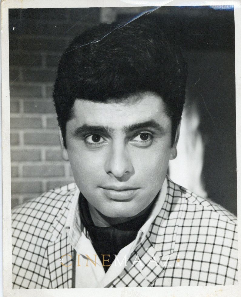 sanjay khan young